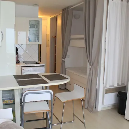 Studio Pieds Dans L'eau 사나리쉬르메르
